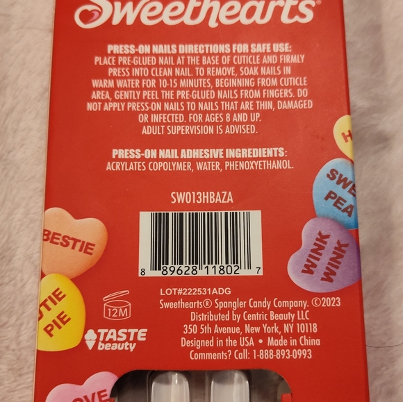 NWT! Valentine's Day Nail Polish Strips & Press-On Nails Set - Picture 6 of 12